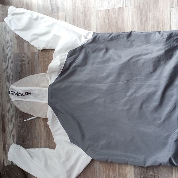 Under Armour wind jacket HeatGear - Picture 3 of 3